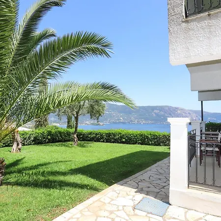 Bella Vista Apartman Koméno