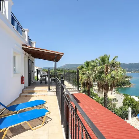 Kommeno Bella Vista شقة