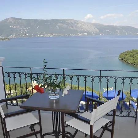 Bella Vista * קומנון